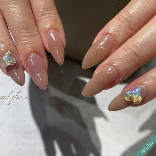 nail PLUS+が投稿したネイルデザイン [photoid:I0124801] via Itnail Design (733161)