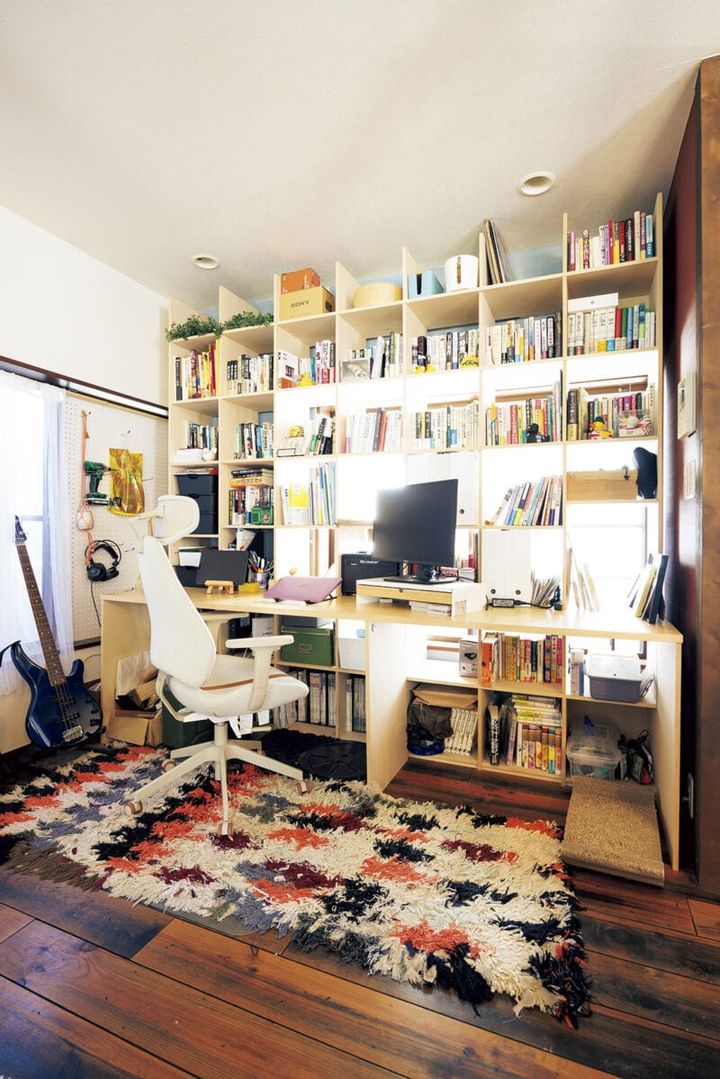 キッチン脇にあるワークスペース