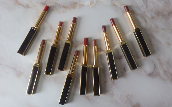 トムフォード ビューティの「スリム リップ カラー シャイン」を全色スウォッチ！イエベ、ブルベ別のおすすめも紹介