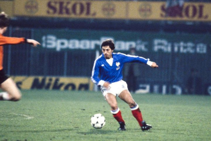 あの伝説選手も…史上最高の「フランス人ミッドフィルダー」トップ10