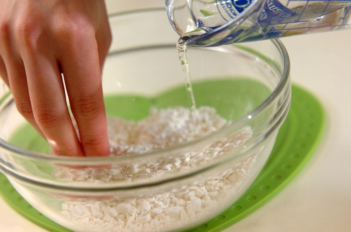 白玉団子黒ゴマソースの作り方1