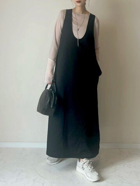 春夏のシアートップスコーデ