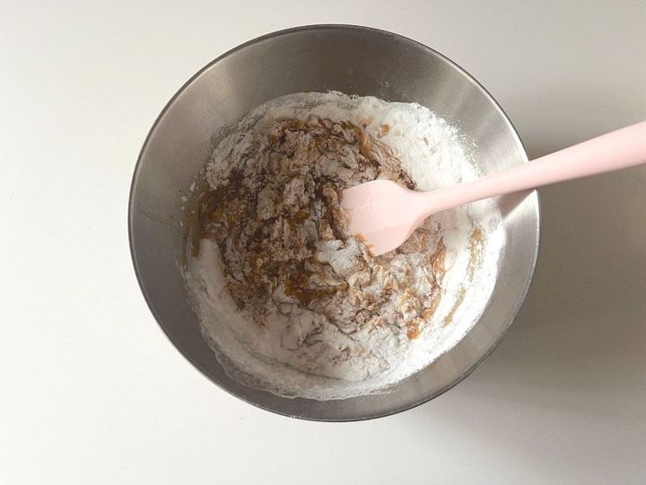 【簡単米粉レシピ】バナナココナッツ黒糖米粉マフィン【渡辺友美子のコーヒーに合うお菓子のレシピ vol.42 〜レシピで旅するヨーロッパ〜】