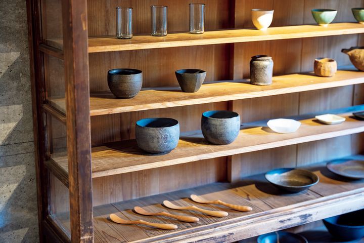 東京〈うつわ base FUURO〉店内