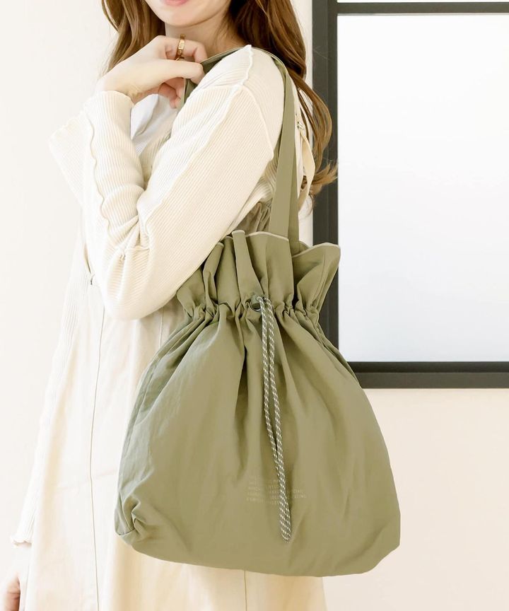 画像1: 出典：3COINS