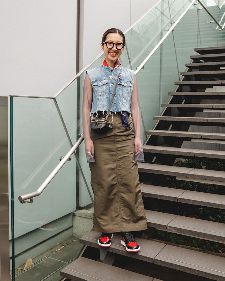 季節を先取る“シアー素材”コーデ5選。レイヤードでお洒落の幅を広げよう【TOKYO SNAP】