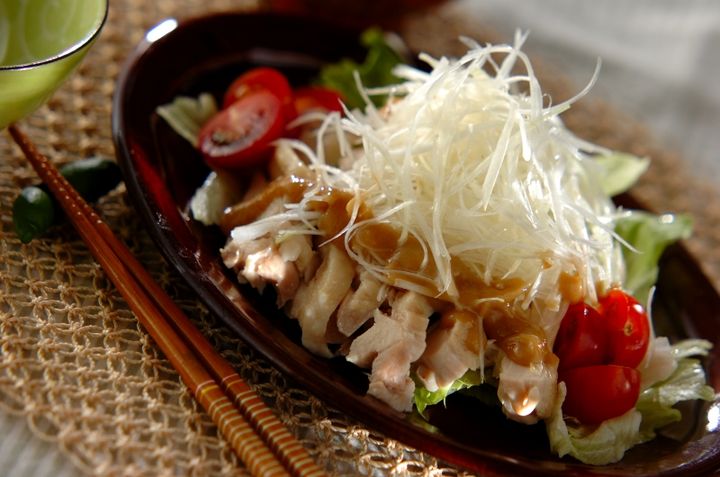 ゆで鶏のゴマダレソース