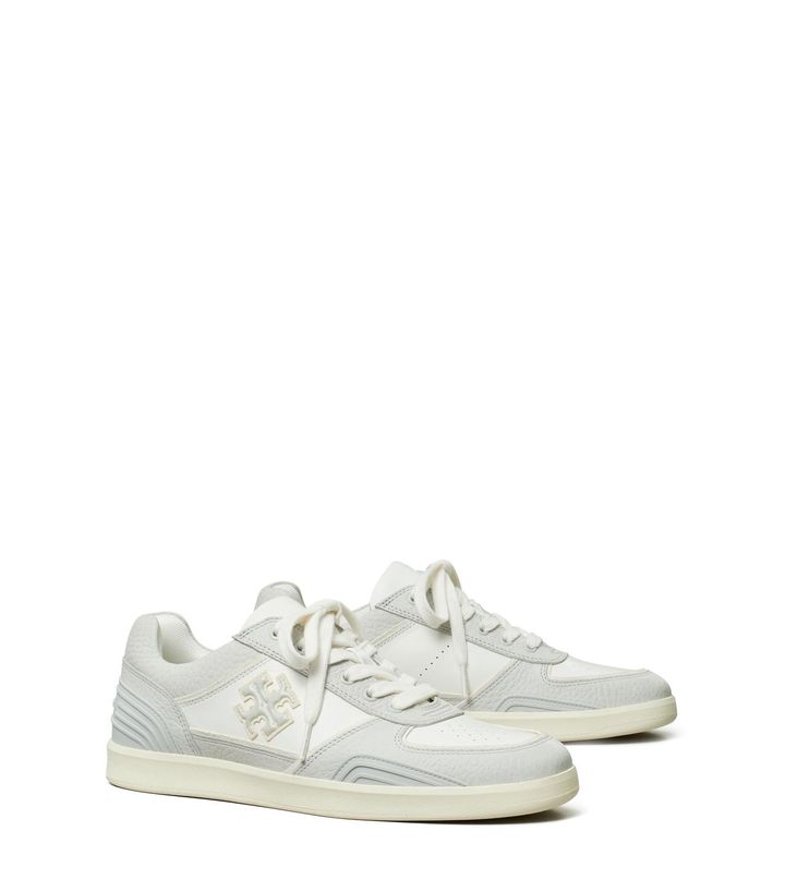 画像: 【トリー バーチ】「クローバー コート スニーカー」（ブラック、ホワイト、パウダーブルー）各￥44,000（税込）