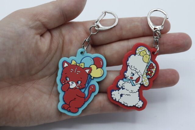 100均セリアのSWIMMERグッズ