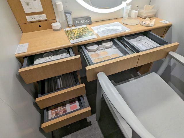 コスメ使い放題