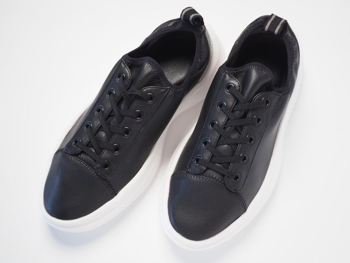 画像: 履き心地はまるで“雲の上”！？「雲の上レディーススニーカー」。