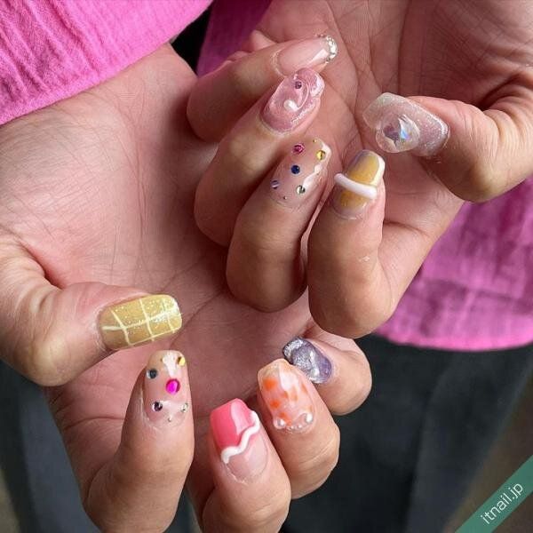 nailsalon305が投稿したネイルデザイン [photoid:I0127713] via Itnail Design (733290)