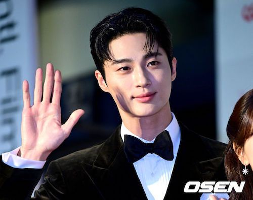 ビョン・ウソク