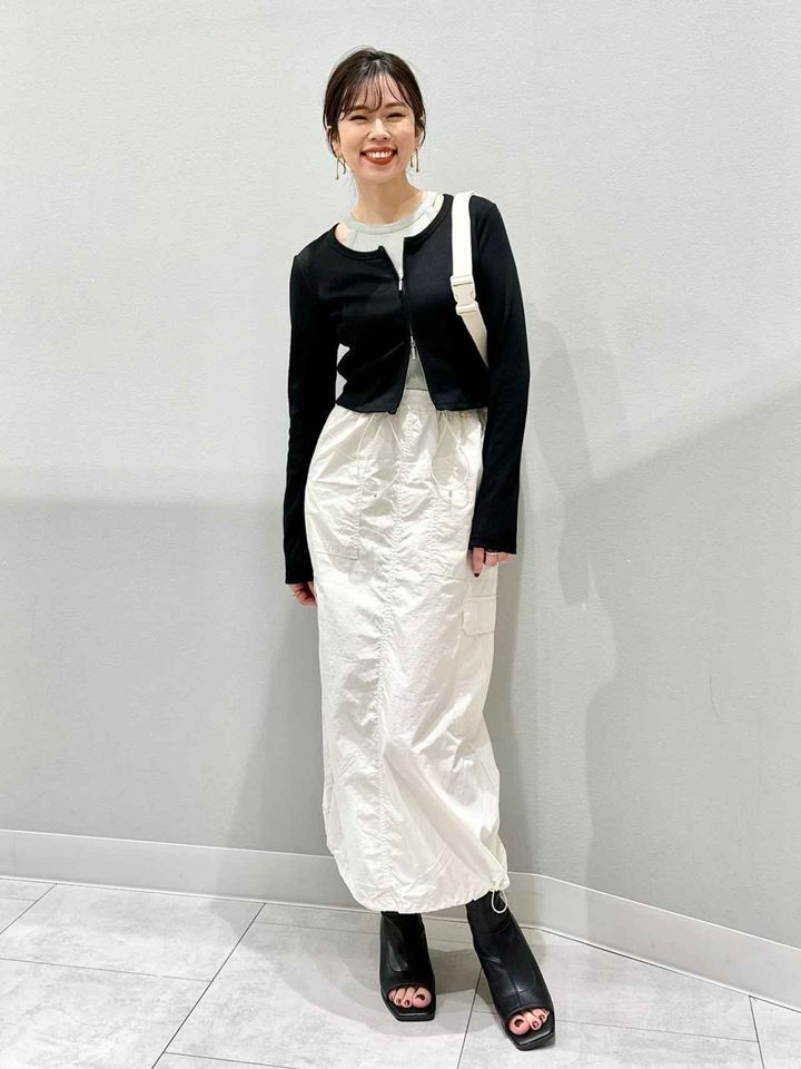 画像2: 出典：GU