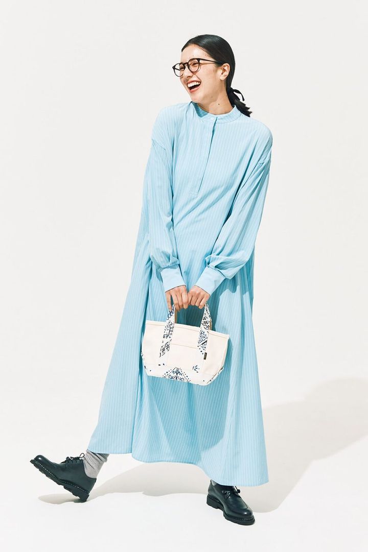 ダンスキンのシャツドレス