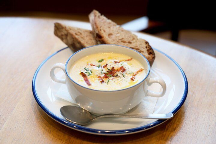 自家焙煎コーヒーと焼きたてパンで朝食がとれる清澄白河のiki Roastery & Eateryへ