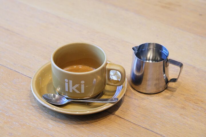 自家焙煎コーヒーと焼きたてパンで朝食がとれる清澄白河のiki Roastery & Eateryへ