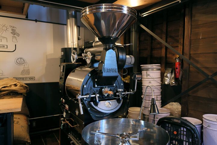 自家焙煎コーヒーと焼きたてパンで朝食がとれる清澄白河のiki Roastery & Eateryへ