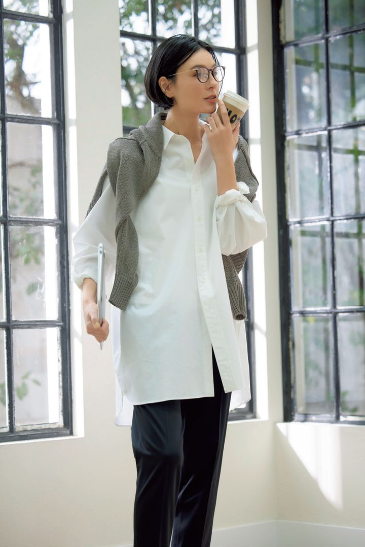 白シャツ 着まわし 白シャツコーデ