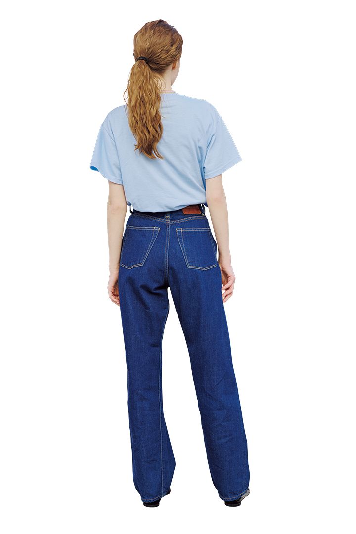 後ろ姿が超キレイで脚長効果抜群！シルエットが美しいデニム4選