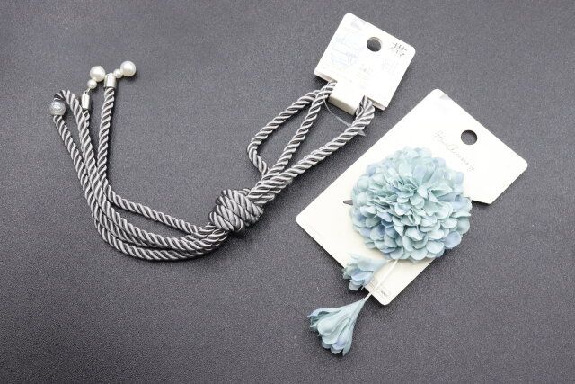 ダイソーの浴衣や着物に使える帯紐（フェイクパール、アンティーク調）とヘアクリップ（花下がり、ダリアスプレー）