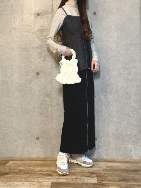 春夏のお手本ビスチェコーデ術