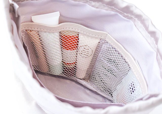 メッシュポケット