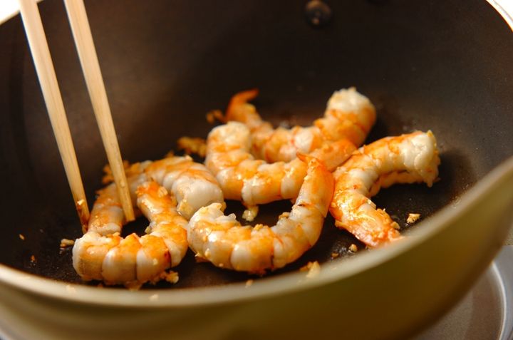 とにかく簡単！ルッコラの炒め物 by西川 綾さんの作り方1