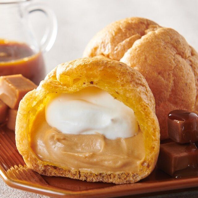 シャトレーゼのダブルシュークリーム キャラメル