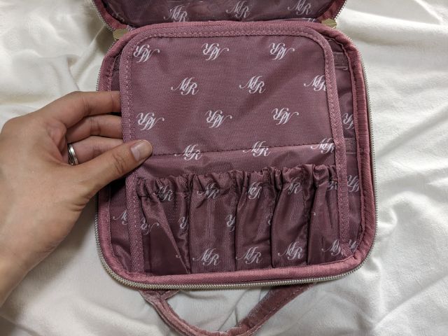 ブラシホルダー正面