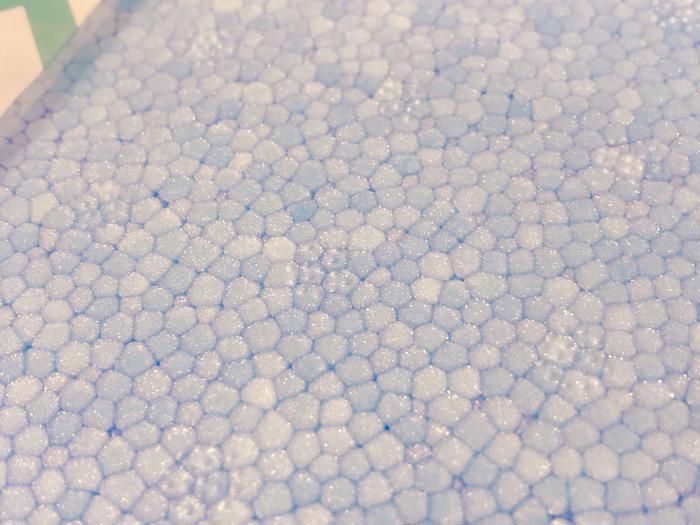 ダイソーのクーラーボックスの素材の画像