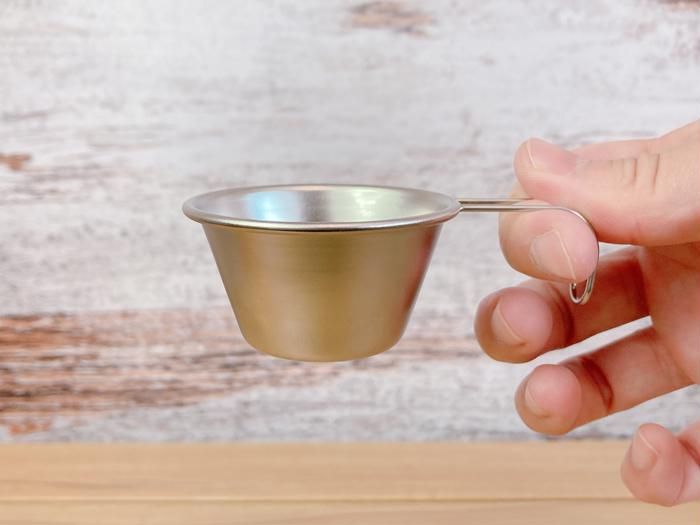 ダイソーのミニシェラカップの画像