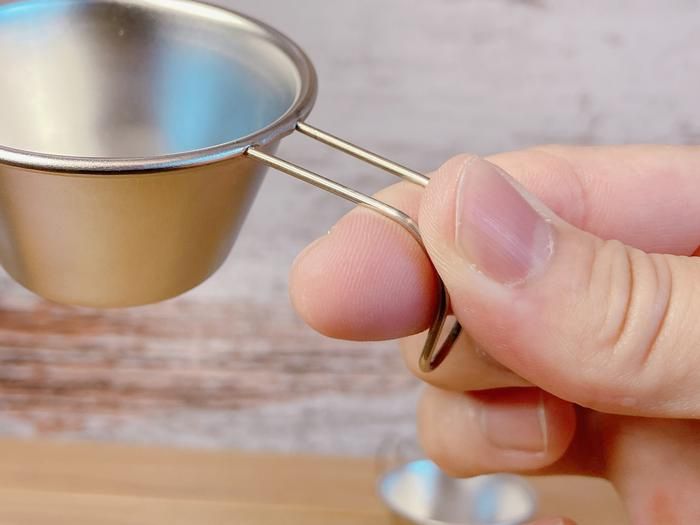 ダイソーのミニシェラカップの画像