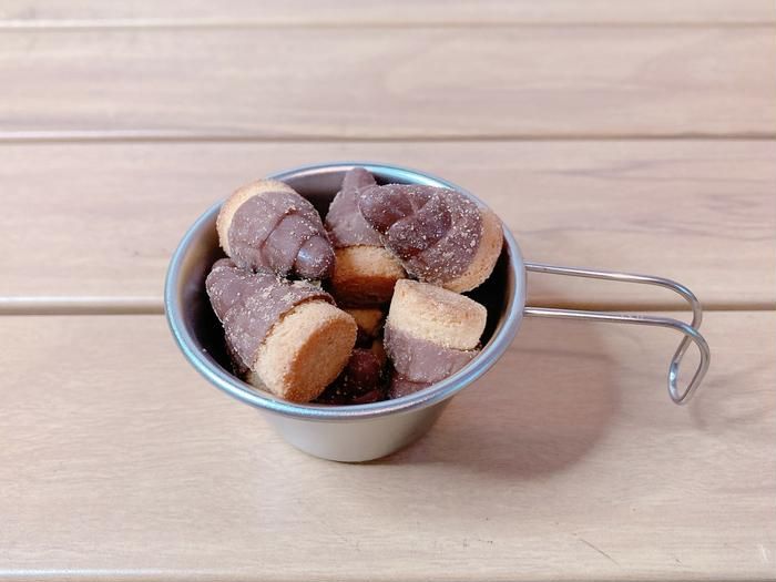 ダイソーのミニシェラカップの画像