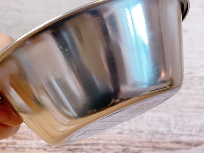 ダイソーの持ち手付きボウルの画像