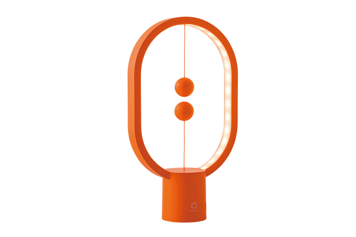 〈HENG〉のランプ