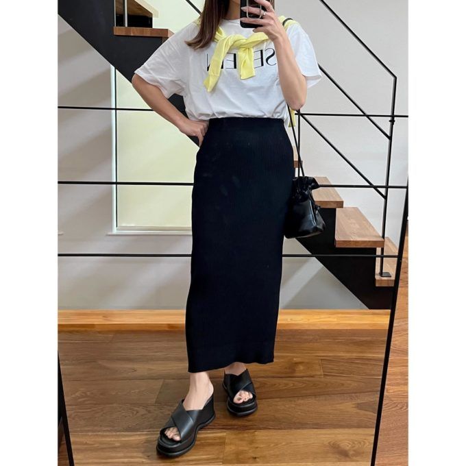 リブスカート×UNIQLO：Cのブラックの「プラットフォームサンダル」