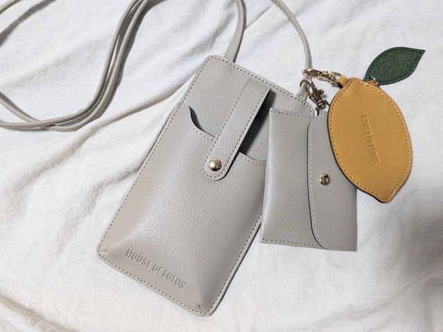 トリプルスマホポシェット