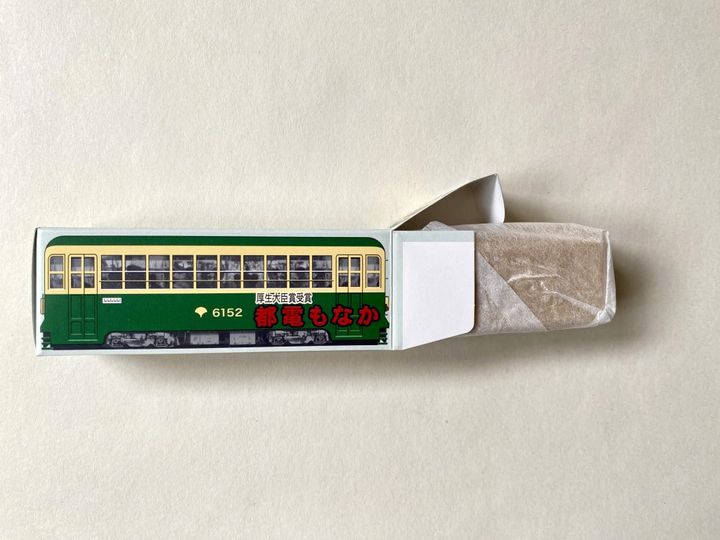 東京土産を買いに大正11年開業の「あらかわ遊園」へ！昭和52年より愛され続ける「都電もなか」【旅するデザイナーがおすすめする旅先でのお土産たち！】