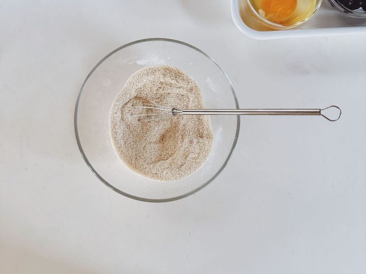 デザート感覚で楽しめる！ガトーバスク風バゲットサンド【パン好きなsumire.のバゲットサンドのレシピ vol.17 〜レシピで旅するヨーロッパ〜】