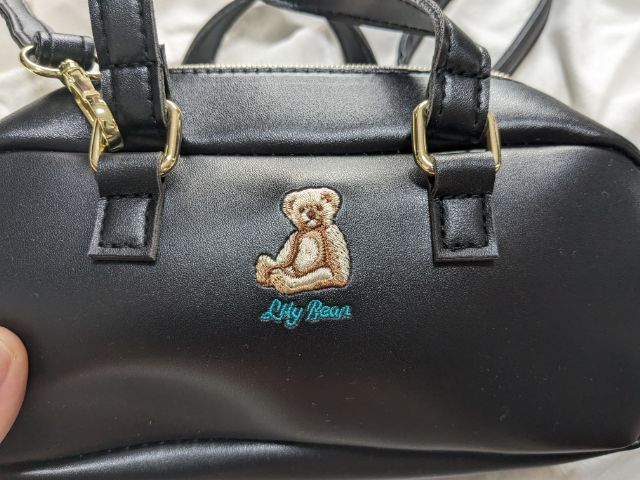 リリーブラウンショルダーバッグ刺繡