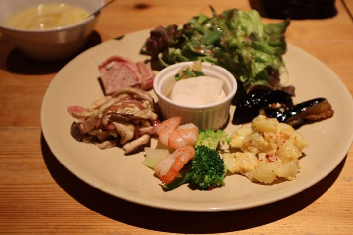 手ぶらキャンプにおすすめ：タイニーガーデン 蓼科の食事