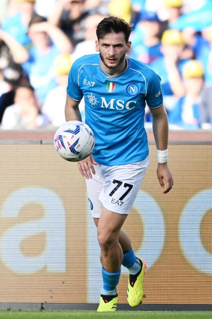 エムバペの電撃退団！PSGが「穴埋めに獲得するとウワサのアタッカー5名」