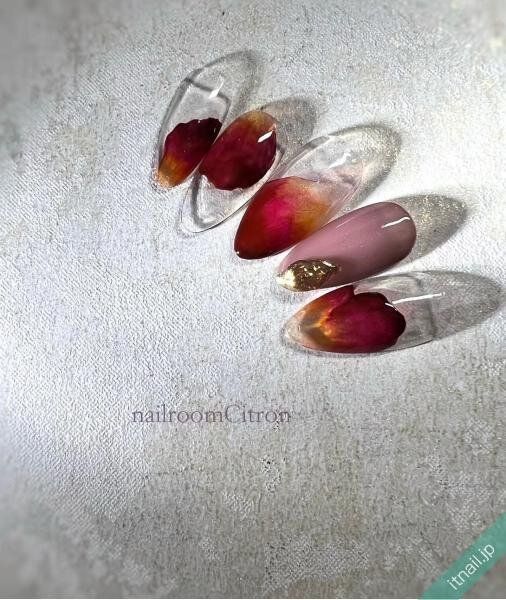 nailroom Citronが投稿したネイルデザイン [photoid:I0113120] via Itnail Design (732550)