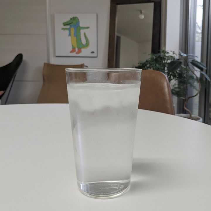 頼れるデニムみたいな、透明グラス【FUDGENA：オカピンコの生活研究日記 vol.2】