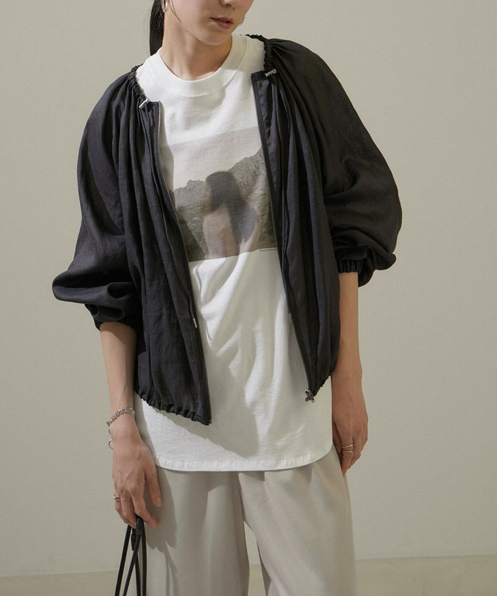 画像1: シアーリネンギャザーブルゾン¥20,900（税込）／サロン アダム エ ロペ 出典：サロン アダム エ ロペ