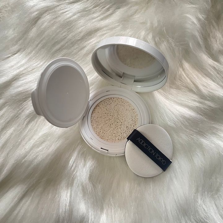 アディクションのスキンケアUV タッチアップ クッション SPF 45 PA+++