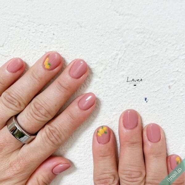 LAURA POMPONNEEが投稿したネイルデザイン [photoid:I0128950] via Itnail Design (733378)