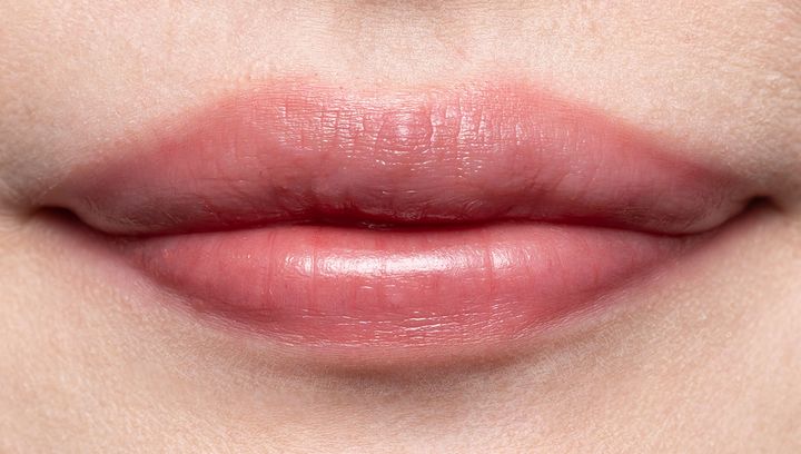 エレガンス「クラルテ ルージュ ビジュー」ティッシュオフ後