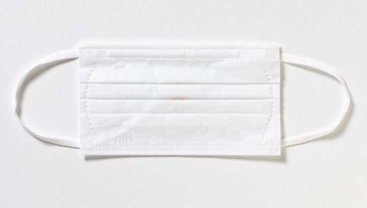 セルヴォーク「ディグニファイドリップス」マスクへのつきにくさ 28/30点